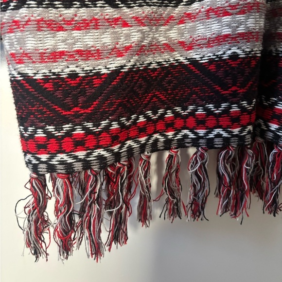 Ruby Rd Women’s 1X Black Red Aztec Print Knit Cardigan Boho Southwestern - Picture 5 of 5